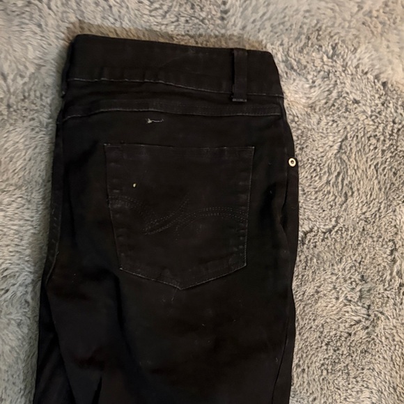 Wrangler Women's Classic Black Boot Cut Jeans - Picture 3 of 5